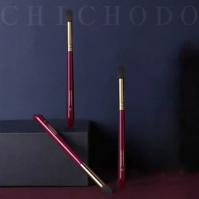 CHICHODO, Pinceau de maquillage de luxe