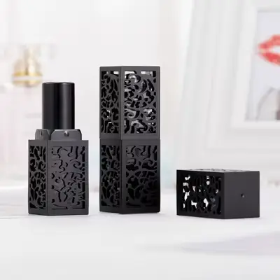 Conteneurs cosmétiques vides, Tubes de baume à lèvres carrés en noir/Rouge, DIY, flacon rechargeable