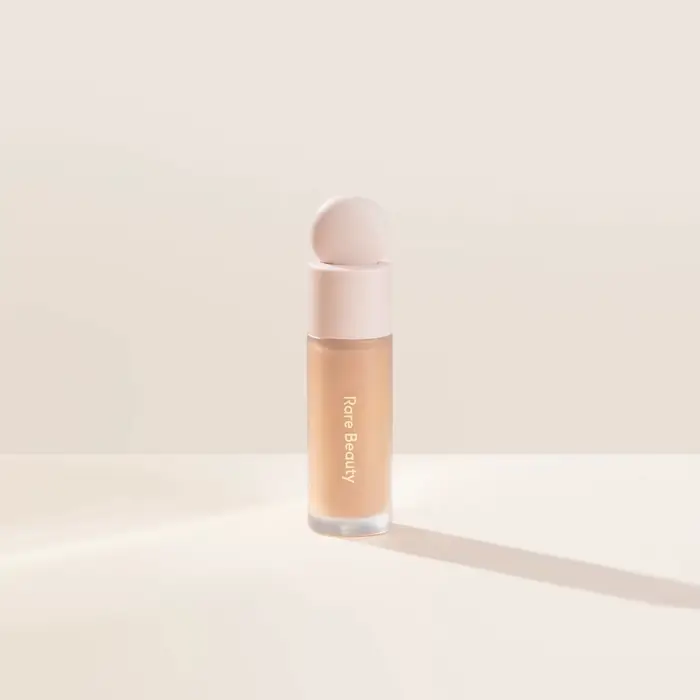 Nouveau fond de teint sans poids au toucher liquide, beauté rare, couvre naturellement les défauts, 
