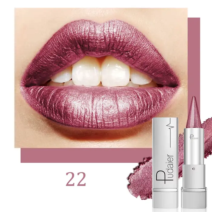 Séduisante rouge à lèvres Purple Pearl, imperméable et durable avec une texture métallique, doté d'u