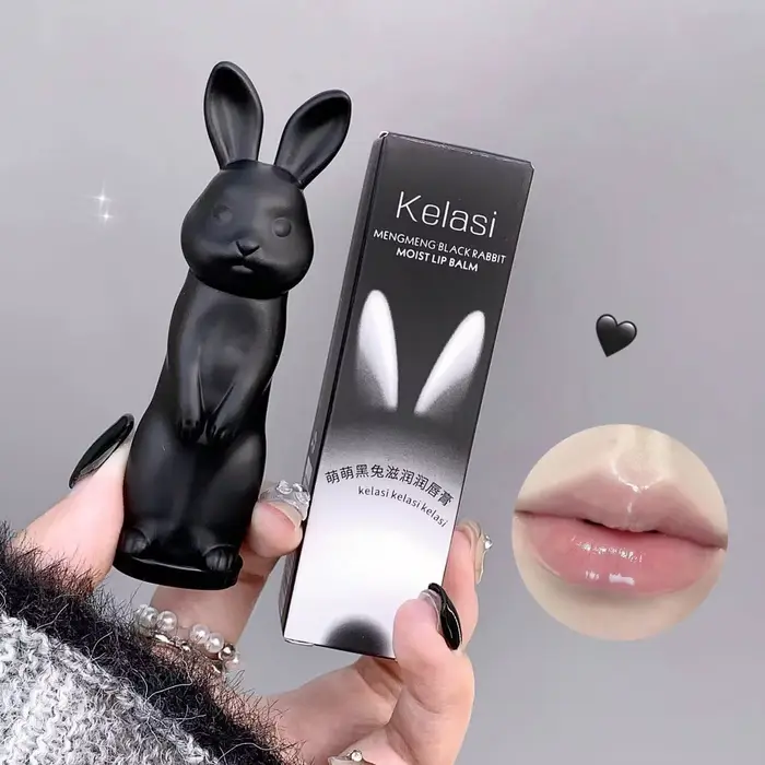Rouge à lèvres hydratant Lapin Mignon, prévient la sécheresse, atténue les ridules, reconstitue l'ea